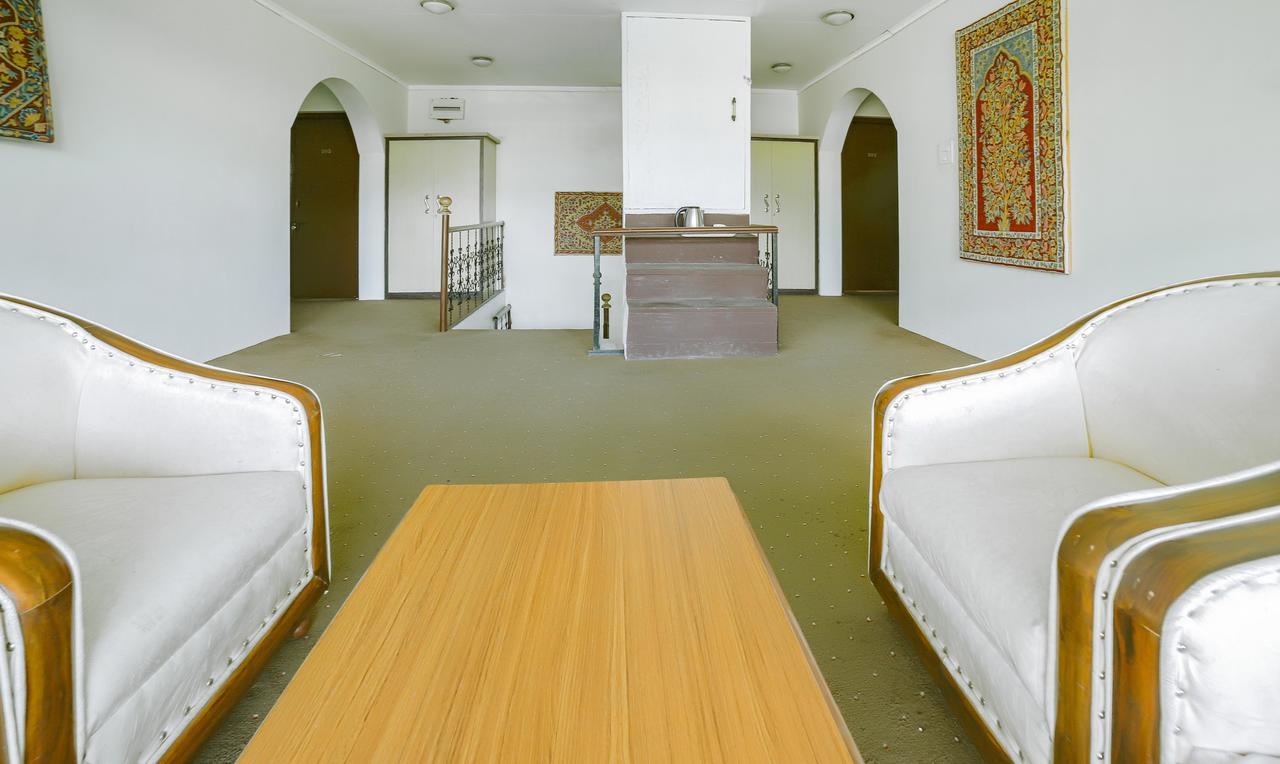 Premier Pahalgam Hotel Exterior photo